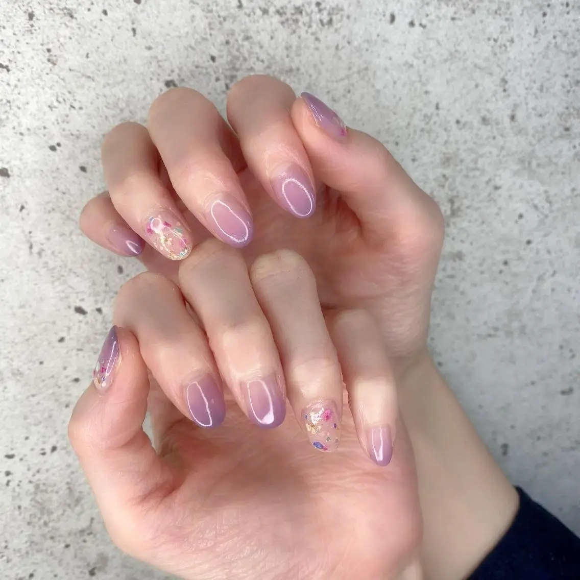 ミディアム カラー パーマ ヘアアレンジ メンズ キッズ ネイル マツエク・マツパ アイブロウ パープルカラー 入学式 卒業式のヘアスタイル 入学式 フラワーネイル ハンドネイル Salon Ｋのネイルデザイン
