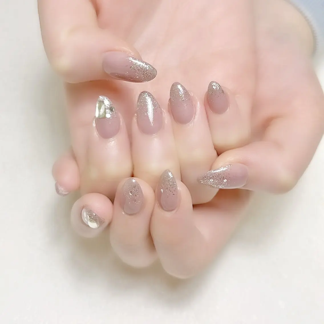 ネイル アートネイル ラメ(グリッター) オフィスネイル 冬ネイル rouse nail RISATOのネイルデザイン