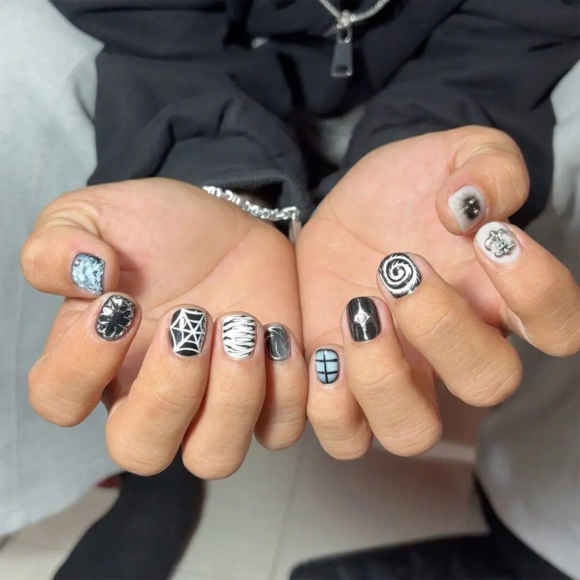 ネイル ハンドネイル Anmi Nailsのネイルデザイン