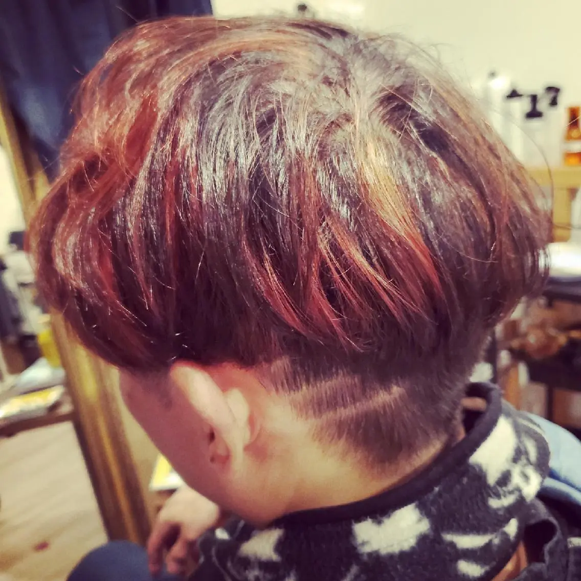 ショート カラー メンズ メンズブリーチ アディクシーカラー ブリーチ 外国人風カラー トリートメント ヘアカラー spa hair ark 富井直美のヘアスタイル