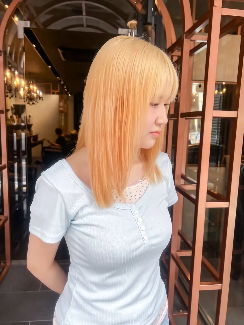 ミディアム カラー ヘアカラー Aya/四条烏丸/ 酸性ストレートのヘアスタイル