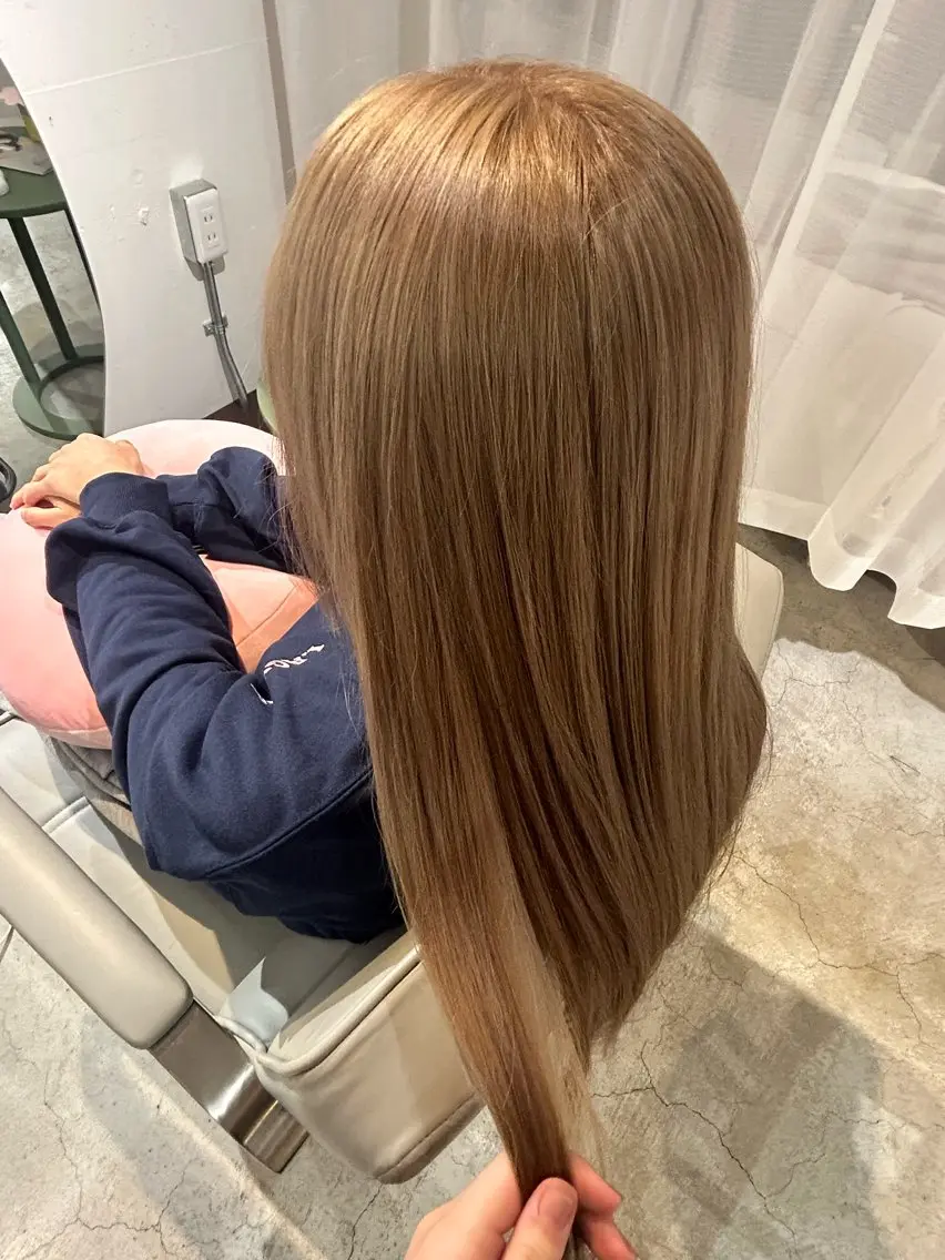 ロング カット ヘアカラー トリートメント うる艶髪💛ྀི/ハ イトーン🌻/リンカのヘアスタイル