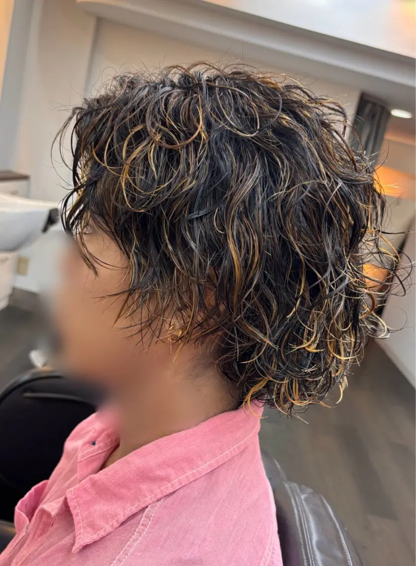 ミディアム ハイライト RM 梅田店 上村のヘアスタイル