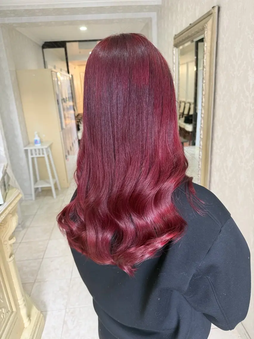 セミロング カラー ベージュカラー ブリーチ カシス 透明感カラー デザインカラー カット ヘアカラー トリートメント 烏丸/艶髪/レイヤー /韓国風/廣瀬尚輝のヘアスタイル