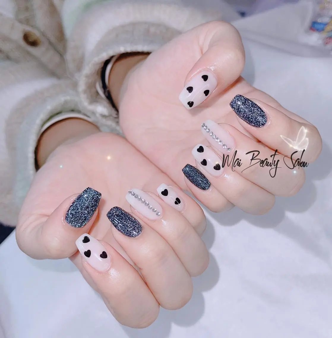 ネイル オーロラネイル チークネイル 長さ出し フラッシュネイル フットネイル MaiBeauty Niのネイルデザイン