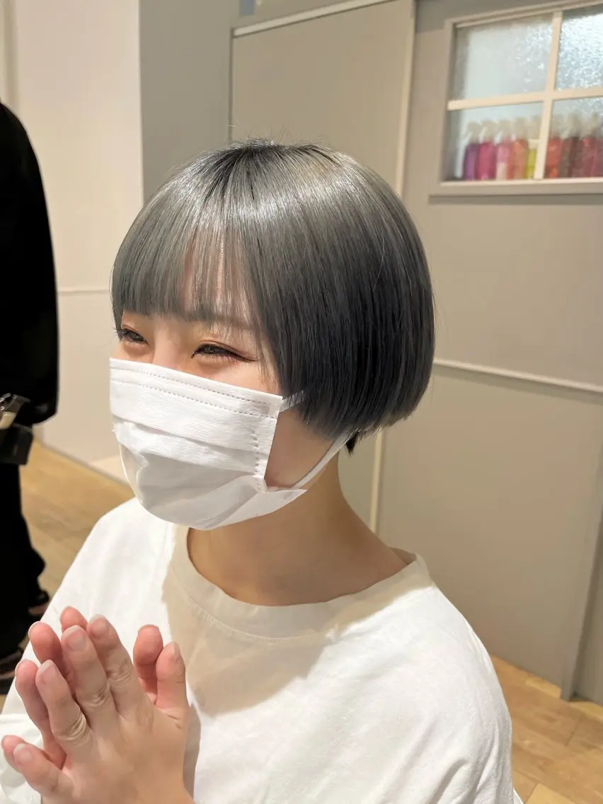 【男女共通】平日限定【新規限定】カット&カラー＆トリートメント¥10230の写真