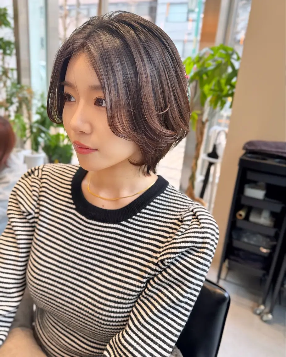 ショート カラー カット ヘアカラー トリートメント ヘアセット 🎀韓国レイヤー 🇰🇷mireiのヘアスタイル