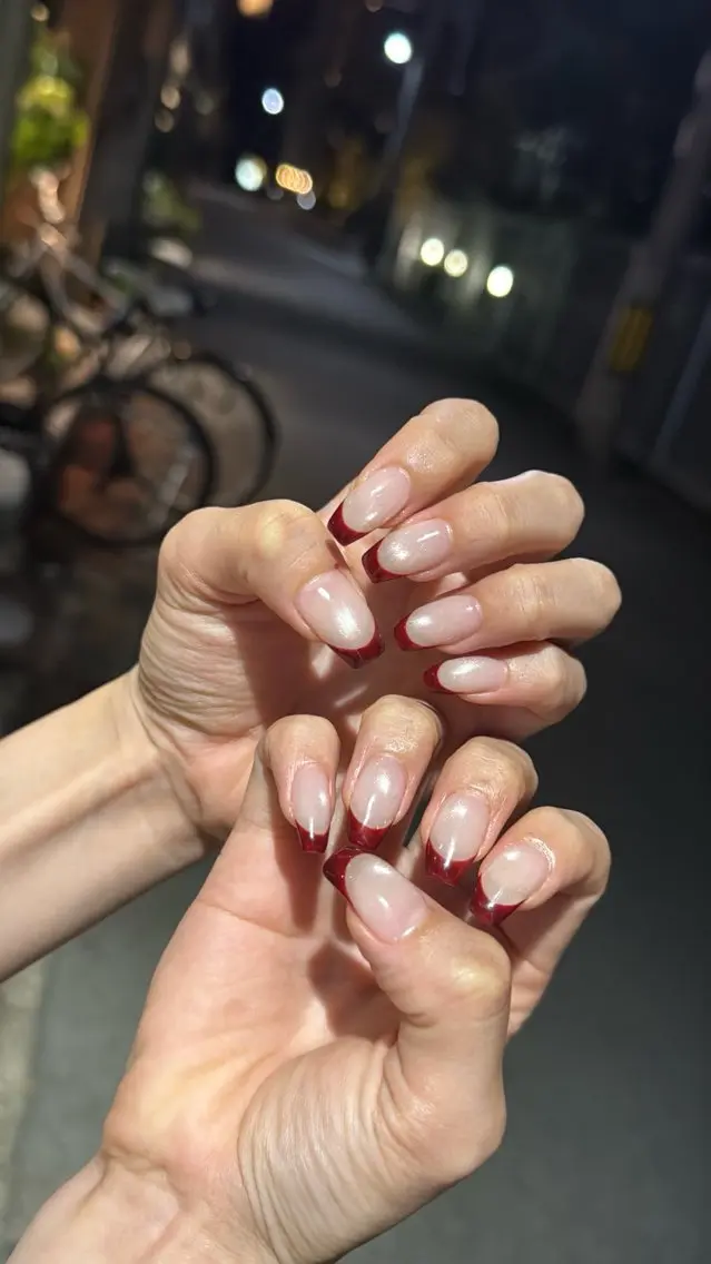 ネイル フラッシュネイル フラッシュマグ フットネイル フレンチネイル 韓国ネイル ハンドネイル SAKU nail 作島茜のネイルデザイン