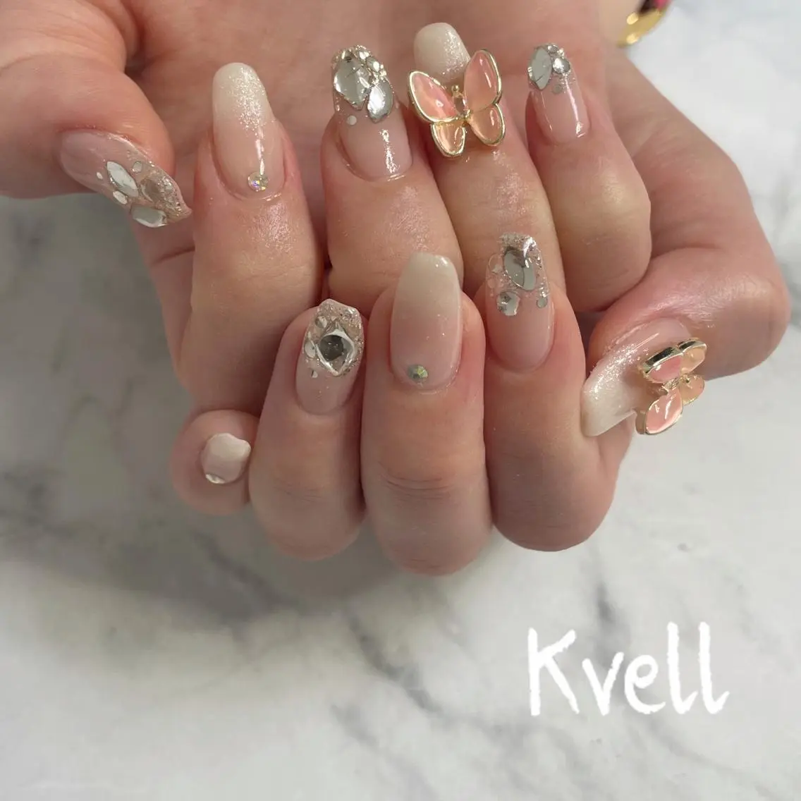 ネイル ハンドネイル nailsalon Kvellのネイルデザイン