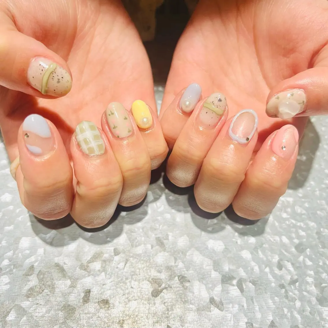 ネイル ニュアンスネイル TRAM-nail moriizumiのネイルデザイン