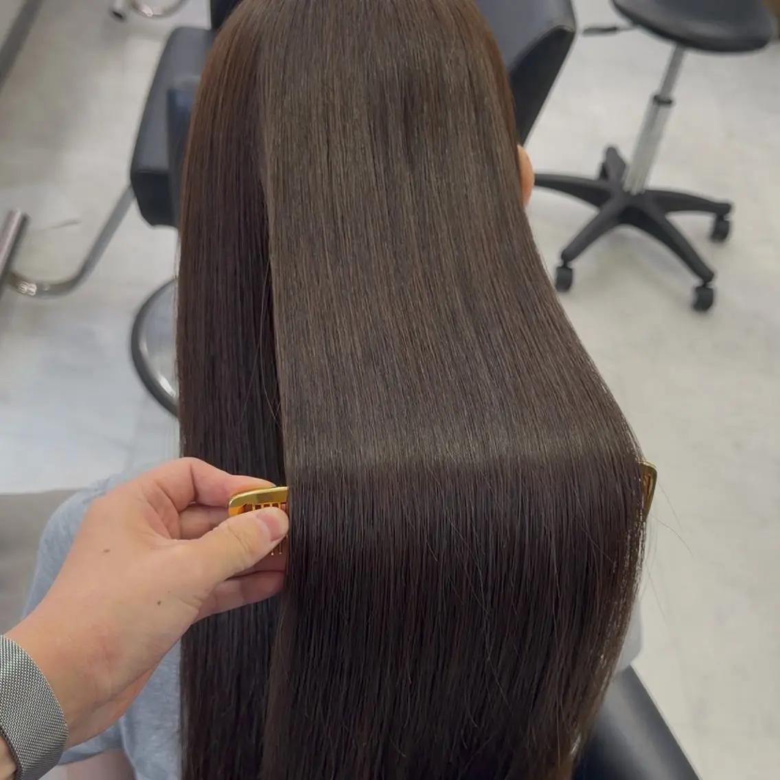 ロング カラー ベージュカラー ブリーチ ブラウンカラー 透明感カラー デザインカラー ヘアカラー 縮毛矯正 涼星/心斎橋/艶髪 モデル様募集中👑のヘアスタイル