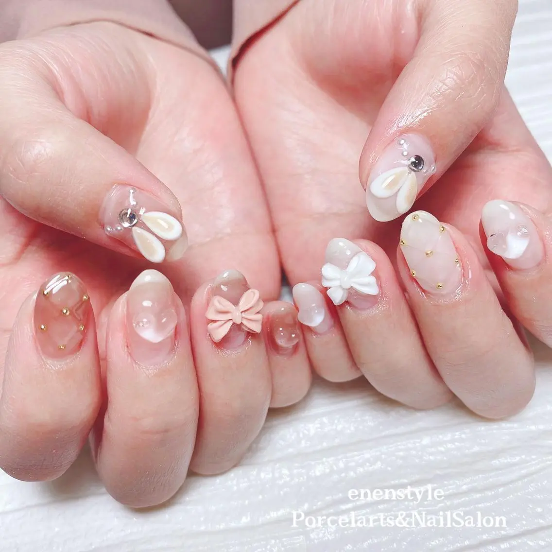 ミディアム ネイル 🐾enen style 🐾のネイルデザイン