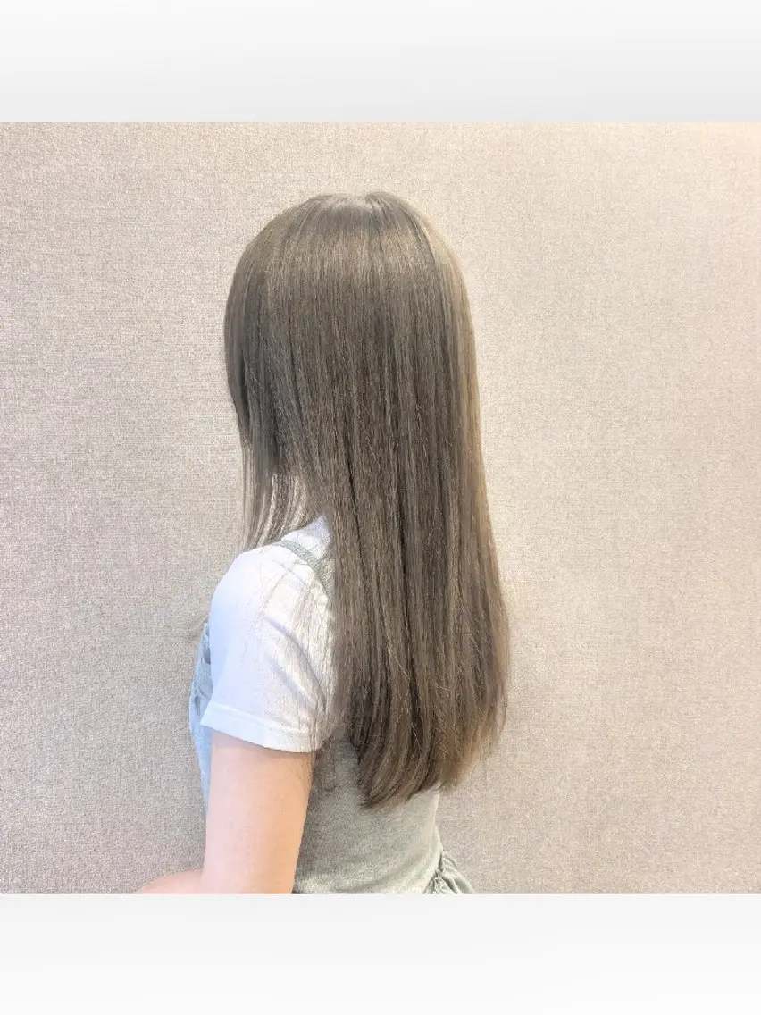 カット+ダブルカラー（ブリーチ込み）+トリートメントの写真