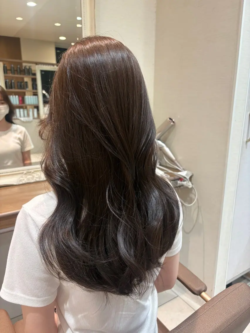 ロング カット ヘアカラー ⟡.·韓国ヘア*.゚ 室岡 咲希のヘアスタイル