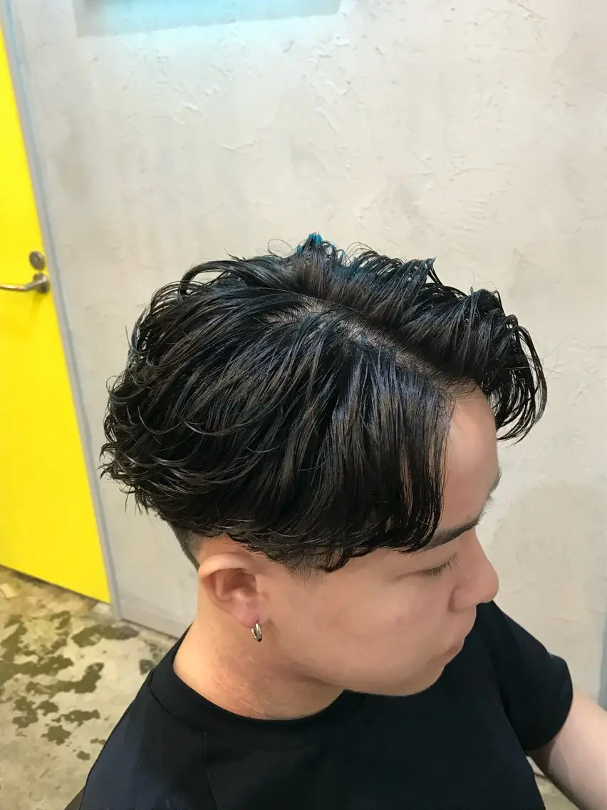 ミディアム ミディアムパーマ YUUTO 【メンズ限定】のヘアスタイル