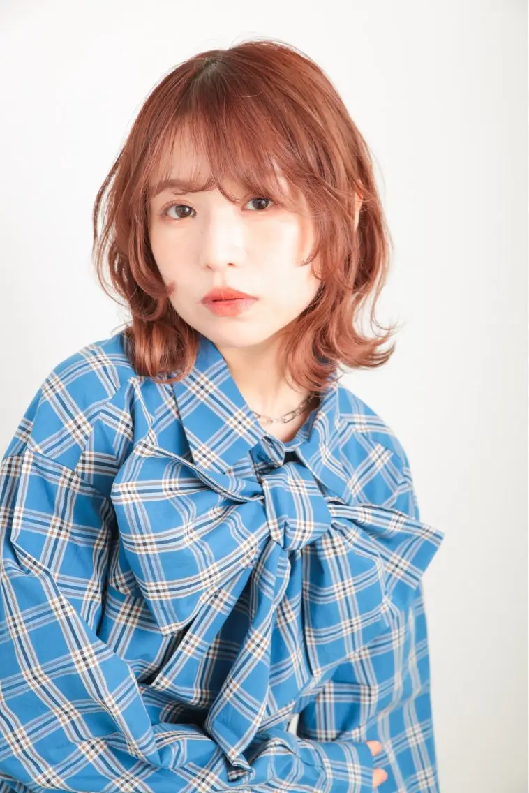 ミディアム カラー カット ヘアカラー 中嶋 夏美のヘアスタイル