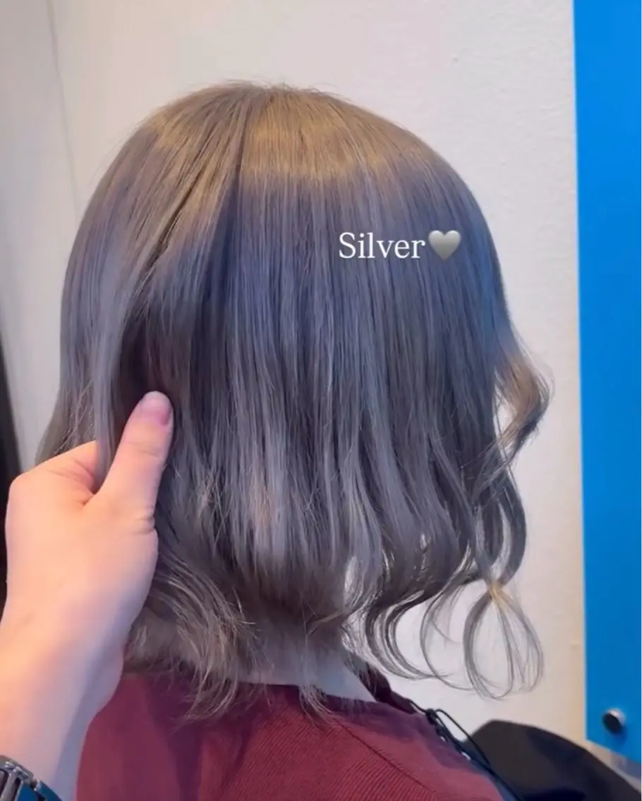 ショート カラー ヘアカラー ハイトーン、カラー 特化⟡.·すわ☁️のヘアスタイル