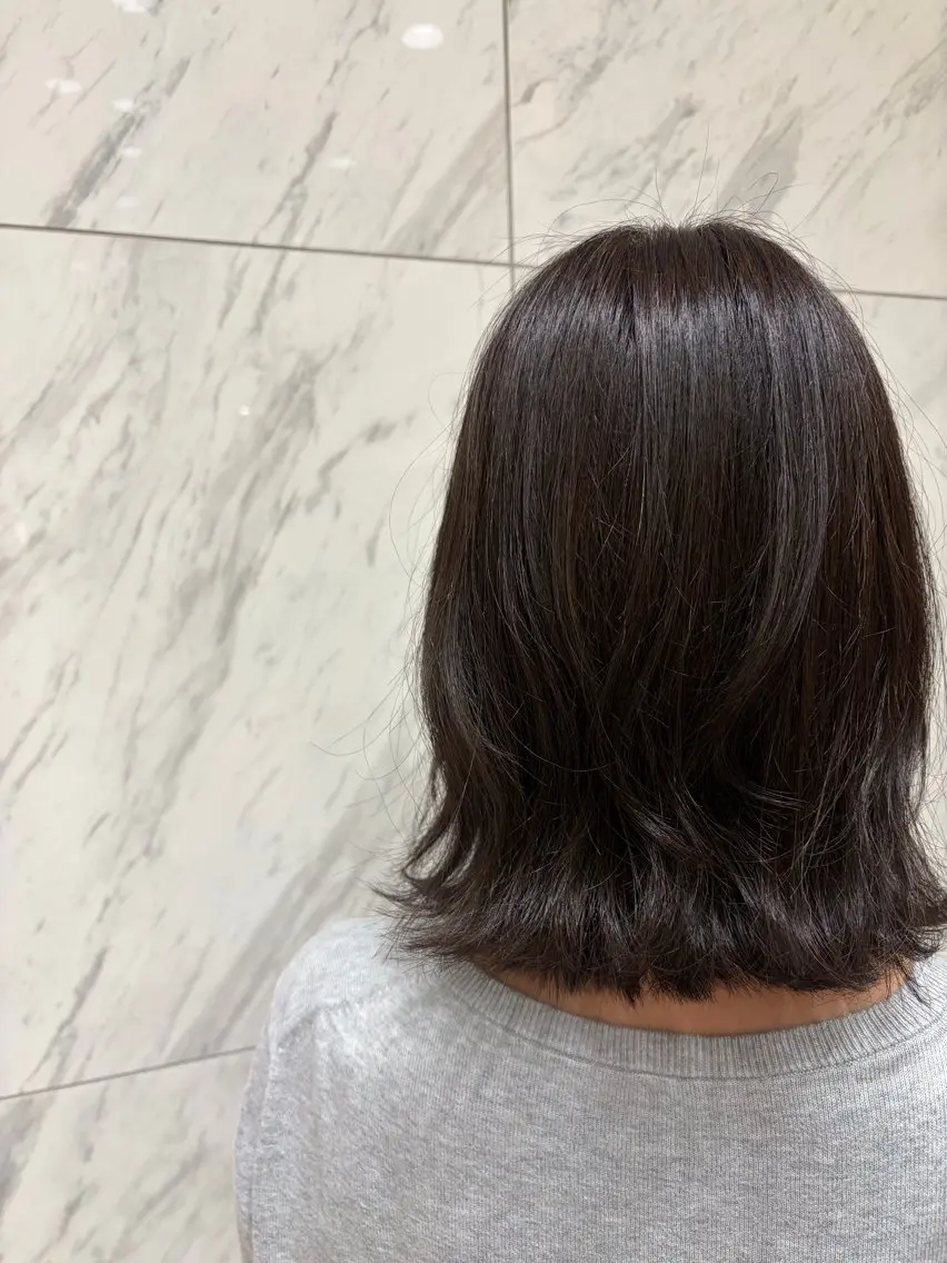 カット ヘアカラー 吉田 彩伽のヘアスタイル