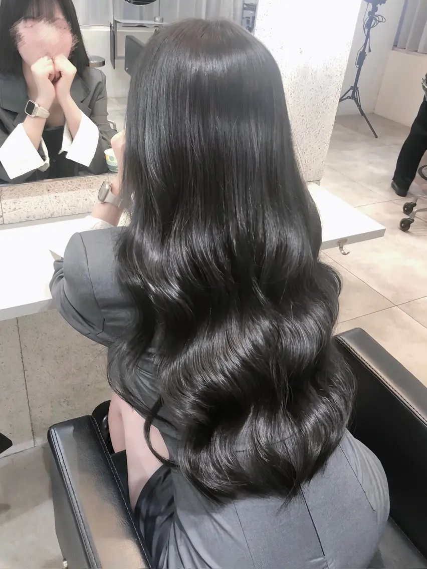 ロング カラー ヘアアレンジ 透明感カラー グレージュ オリーブグレージュ オリーブグレー オレンジ Mion /CODE.のヘアスタイル
