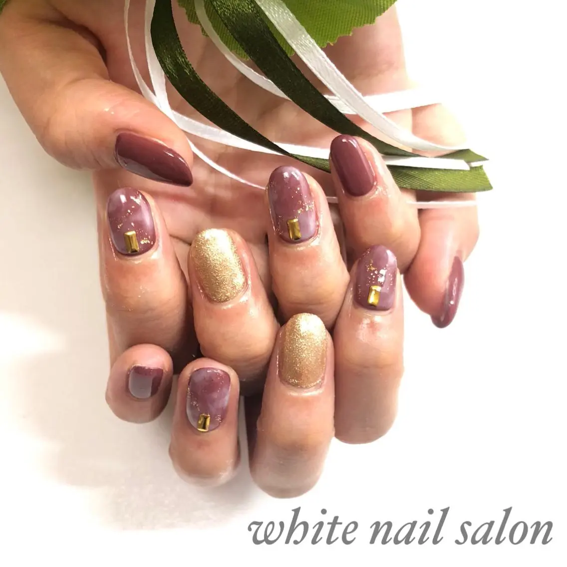 ネイル フットネイル ジェルネイル ハードジェル オフィスネイル スカルプネイル ハンドネイル white nail salonのネイルデザイン