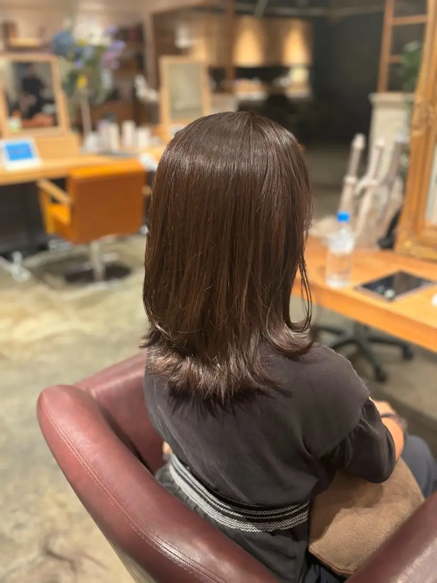 セミロング カラー グレージュ オリーブグレージュ オリーブグレー 髪質改善カラー ベージュ🤎YUMEのヘアスタイル