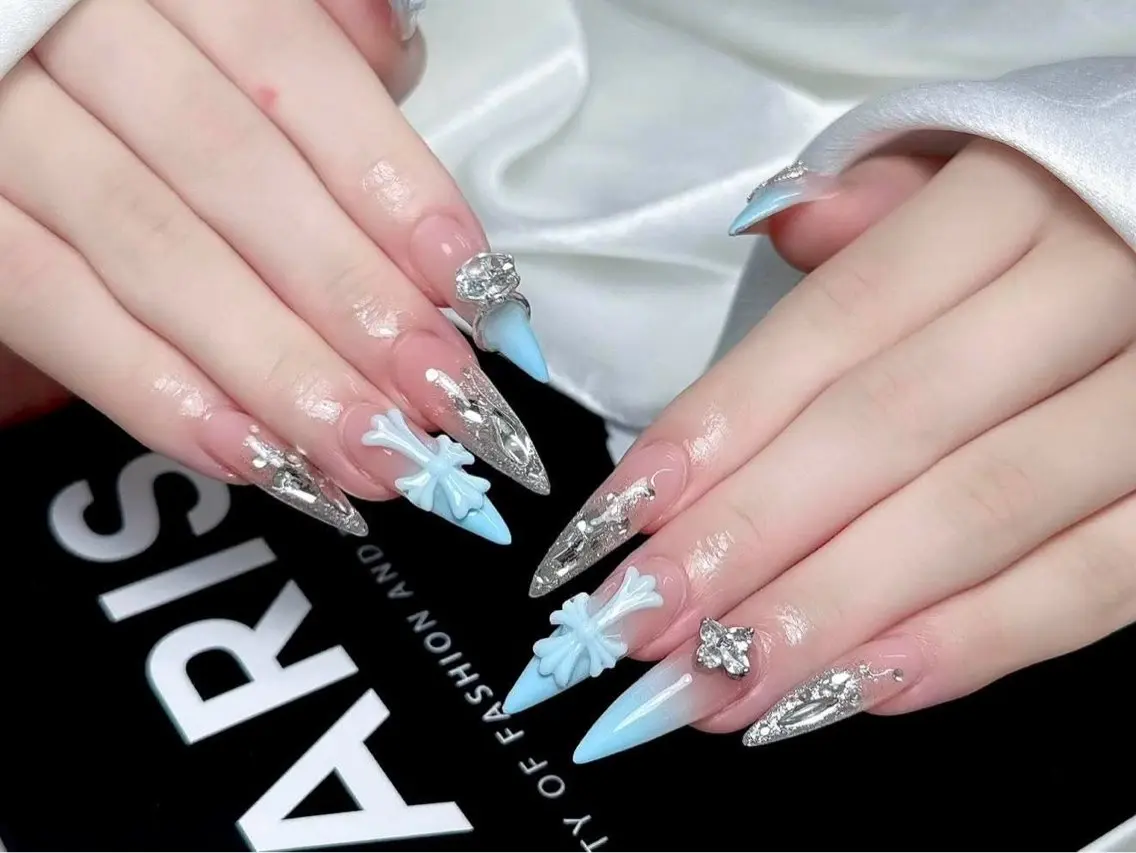 ネイル アートネイル 長さ出し キラキラネイル 韓国ネイル ロングネイル ハンドネイル ハンドケア Nova Nail Nambaのネイルデザイン