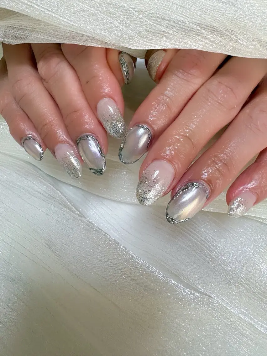 ネイル アートネイル グラデーション キラキラネイル ラメ(グリッター) ラメグラデーション nail salon minthのネイルデザイン