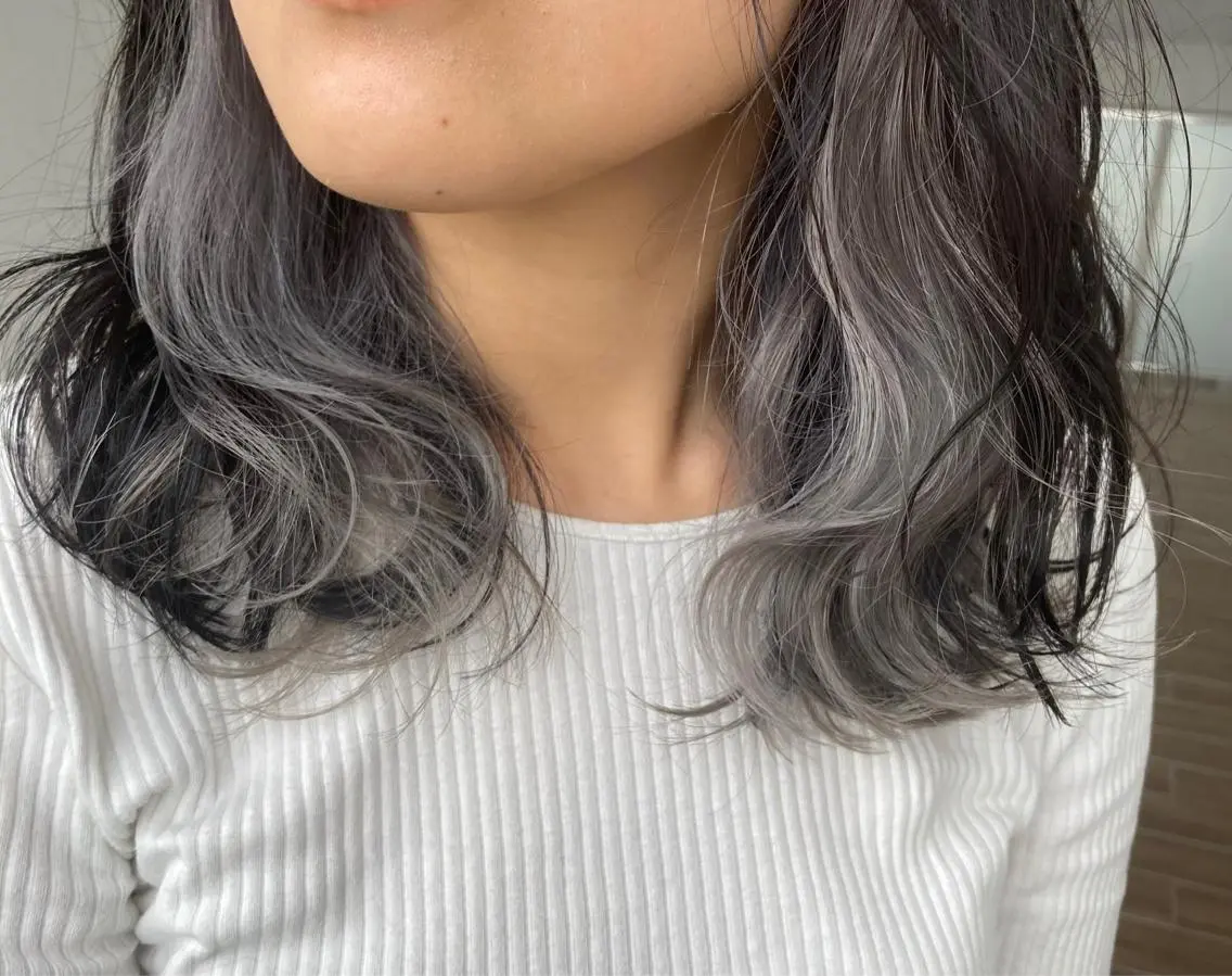 ミディアム 平野 朋未のヘアスタイル