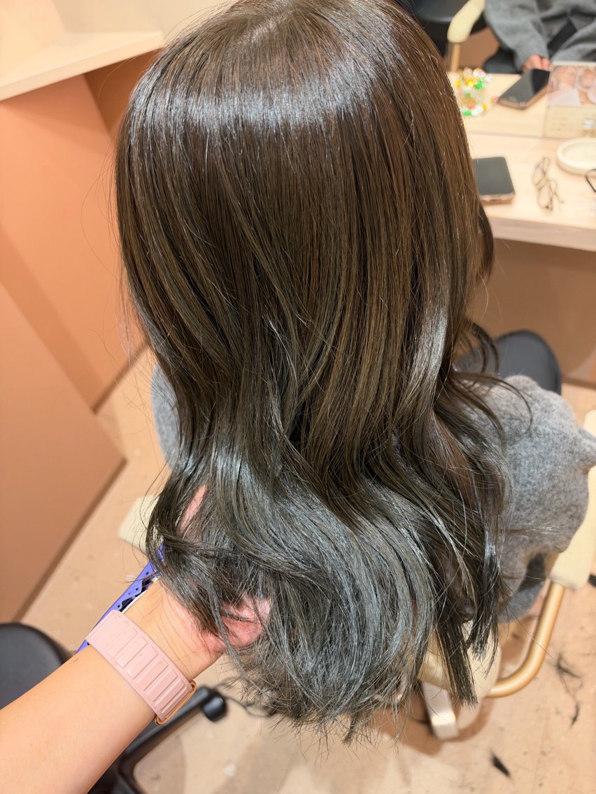セミロング カット ヘアカラー トリートメント ヘッドスパ チナツ 完全個室 /レイヤー/艶カラーのヘアスタイル