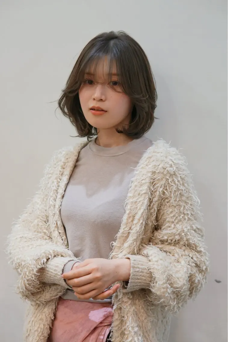 ミディアム カラー カット ヘアカラー 縮毛矯正 トリートメント 髪質改善/透明感 松下喬亮のヘアスタイル