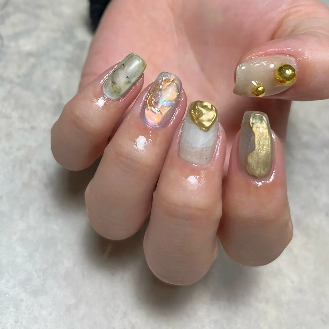ネイル グリーン ハンドネイル vegh. nail/阿波座のネイルデザイン
