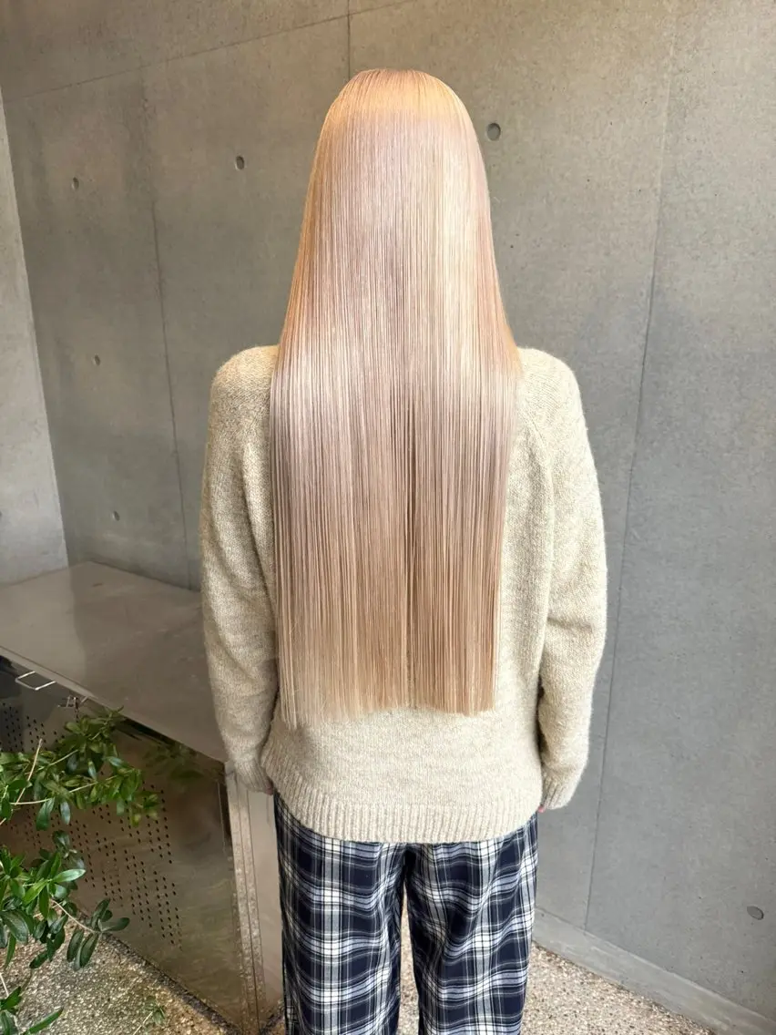 ロング ハッシュカット ハイレイヤー レイヤーカット ロング ワンホンヘア ヘアカラー トリートメント 表参道/透明感カラー 韓国ヘア長田雄希のヘアスタイル