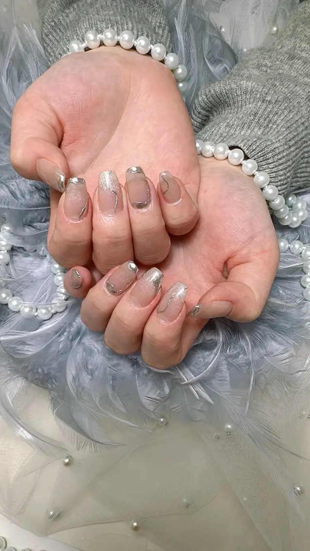 ネイル ミラーネイル 持ち込み ハンドネイル Pretty Nail Salonのネイルデザイン