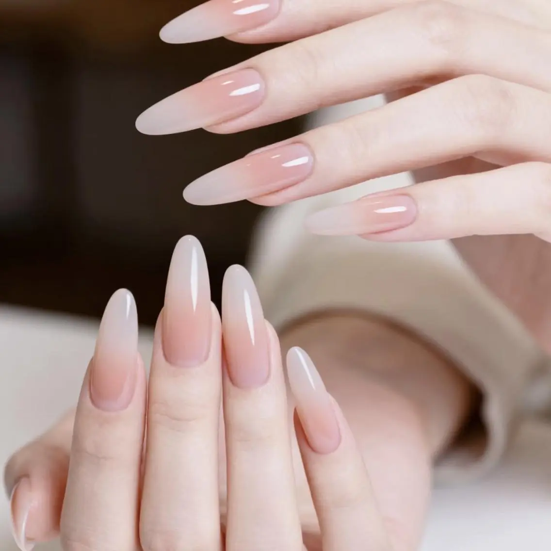ネイル ハンドネイル 💎CC・NaNa 韓国風ネイル🌙Cのネイルデザイン