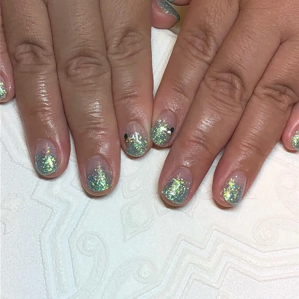 ネイル グラデーション ラメ(グリッター) ラメグラデーション KIREIE NAILSのネイルデザイン
