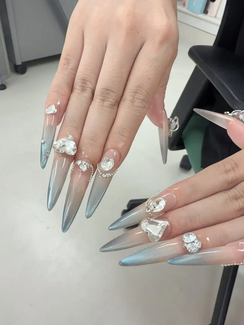 ネイル ハンドネイル Ou uのネイルデザイン