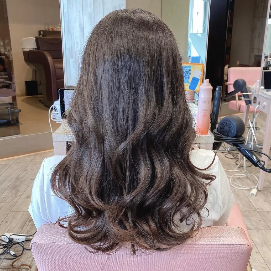 ロング カラー カット ヘアカラー トリートメント 顔まわりカット🌟 くびれヘア/寺門遥輝のヘアスタイル