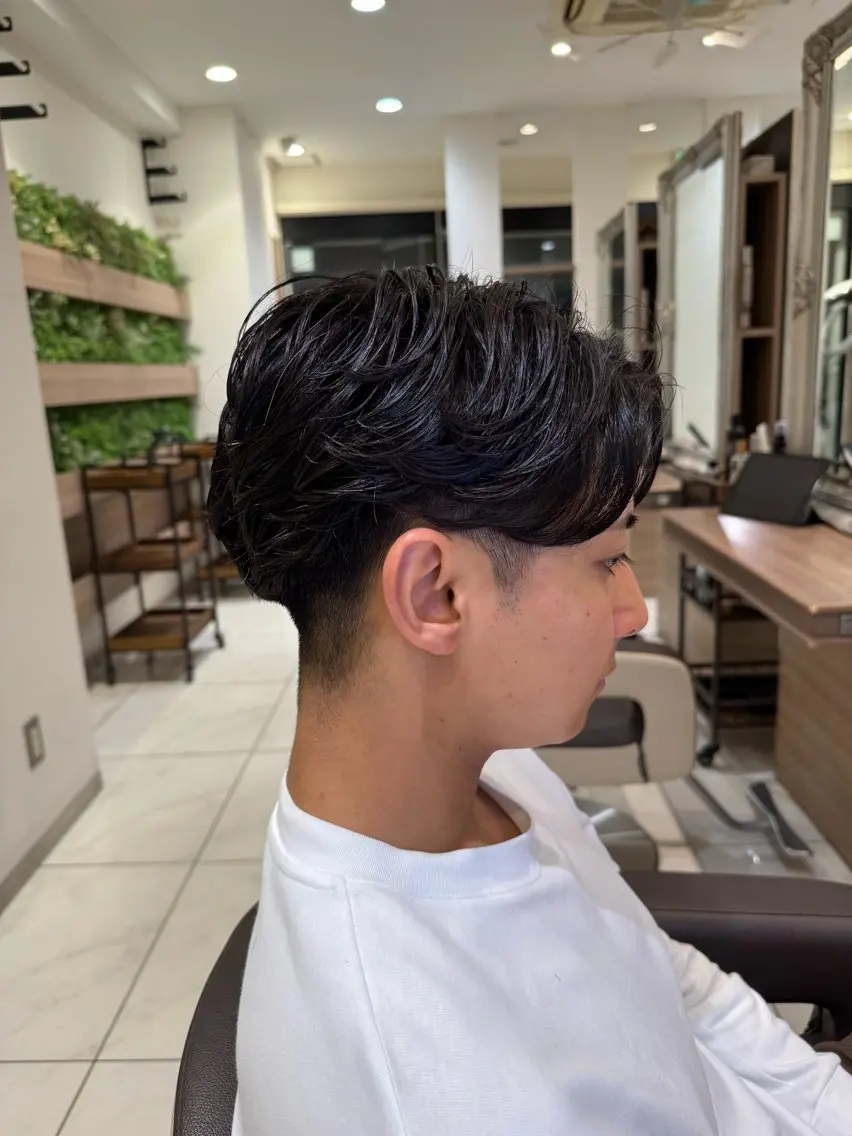 メンズ フェザーパーマ メンズパーマ カット パーマ メンズ特化💎/ 韓国風🇰🇷なぎとのヘアスタイル