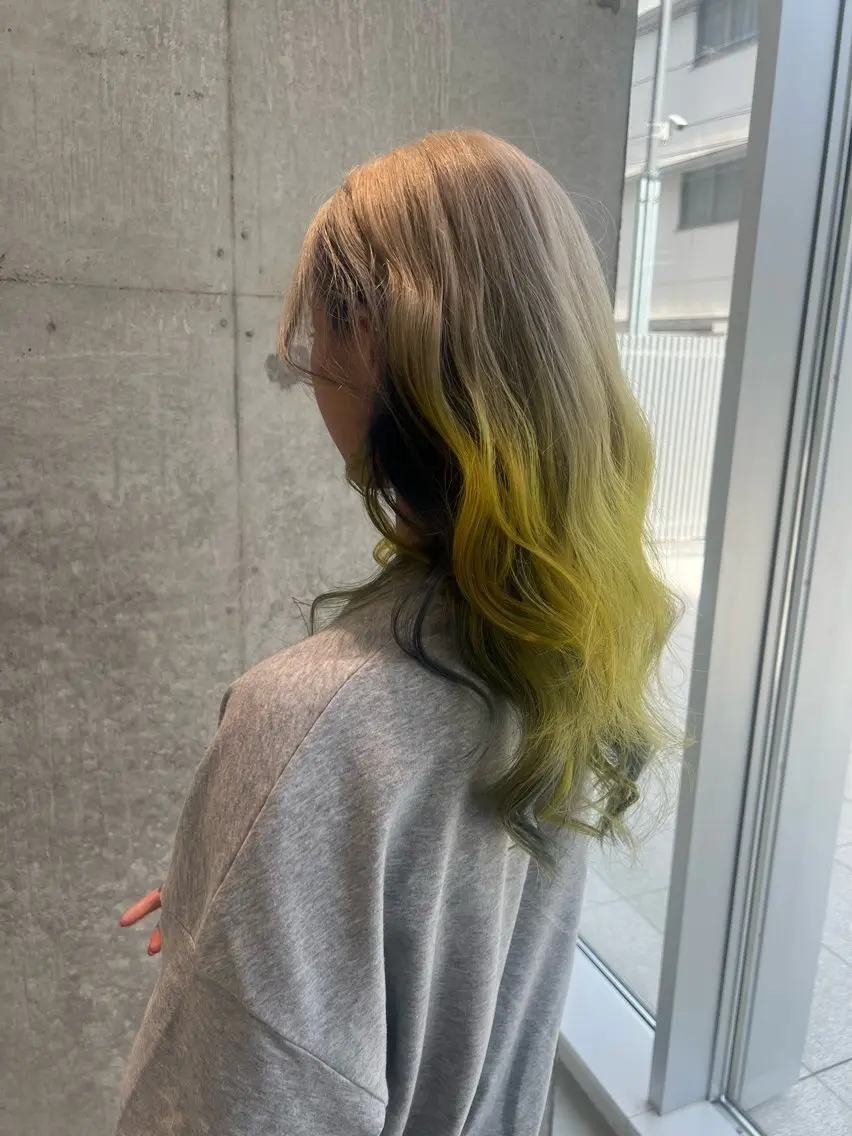 ロング カラー デザインカラー カット ヘアカラー トリートメント 吉沢遣人/レイヤー 艶カラー/抜け感のヘアスタイル