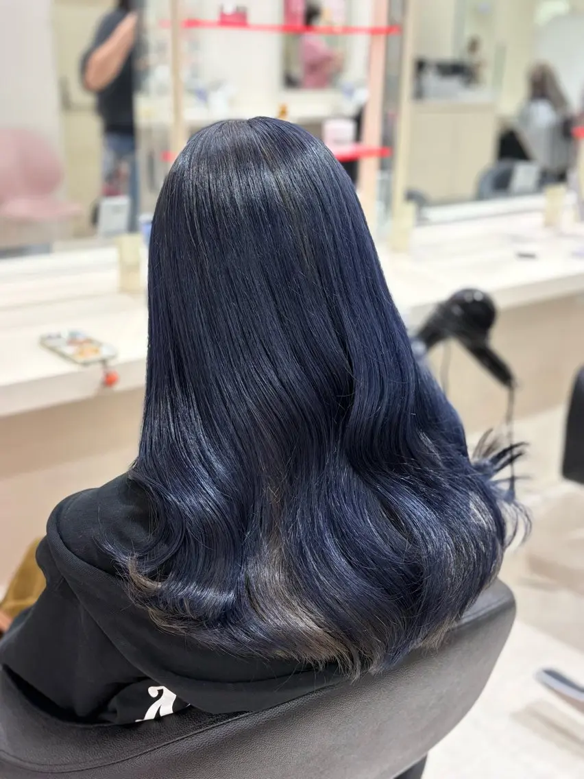 ミディアム カラー ヘアアレンジ ヘアカラー 💟RINNA 艶カラー💟のヘアスタイル