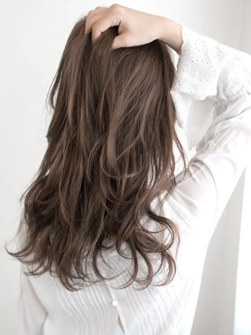 🥉【贅沢フルコース✨】カット＋縮毛矯正＋イルミナカラー＋髪質改善TR／艶×柔らか透明感の写真