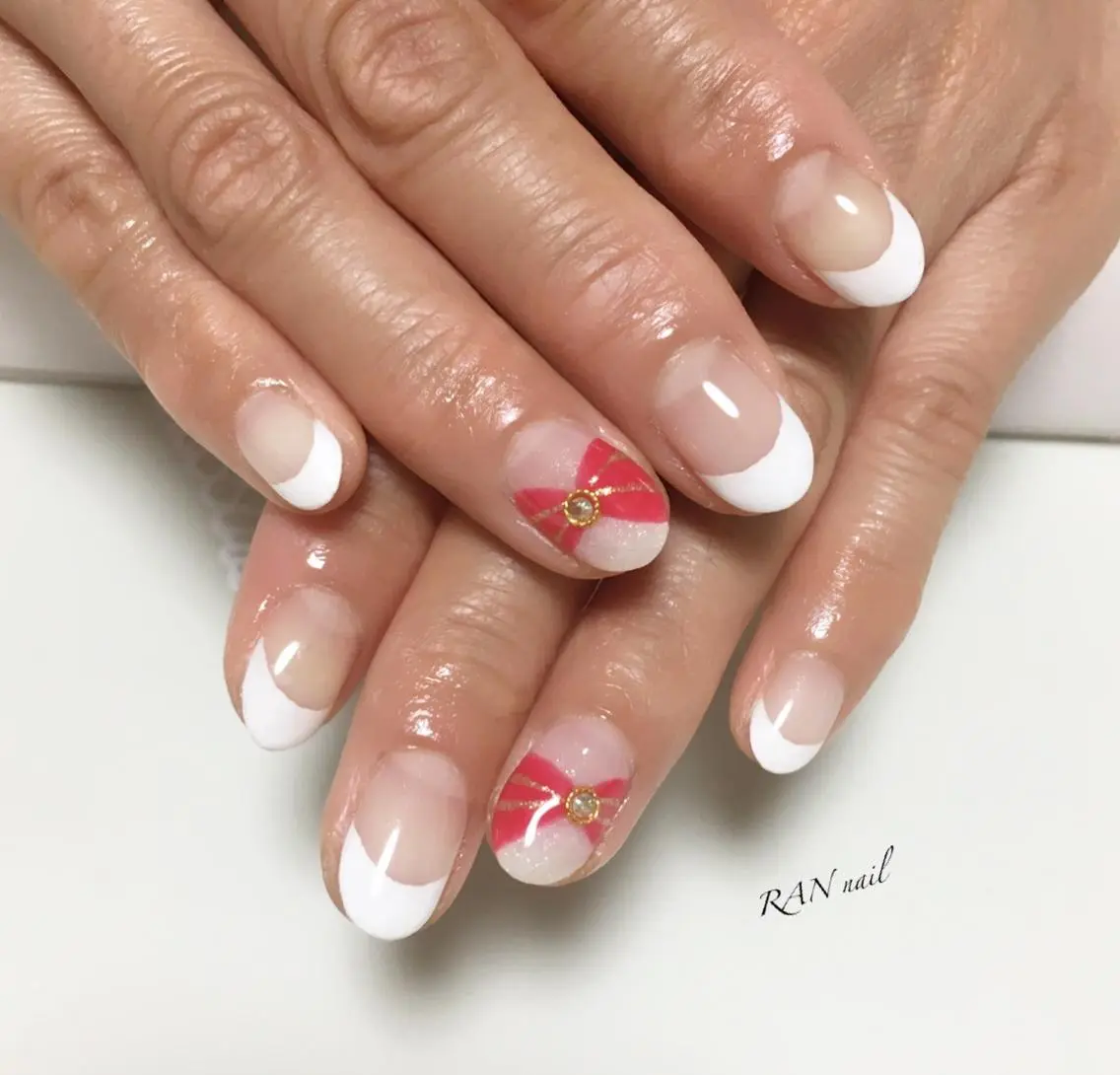 ネイル フレンチネイル リボン シンプルネイル ハンドネイル フットネイル RAN nailのネイルデザイン