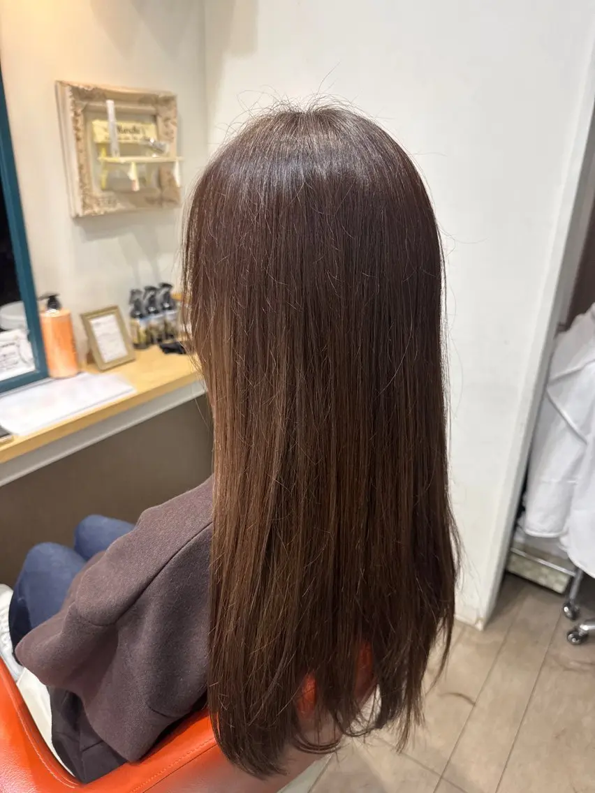 ロング カラー ヘアカラー 大塚 しおりのヘアスタイル