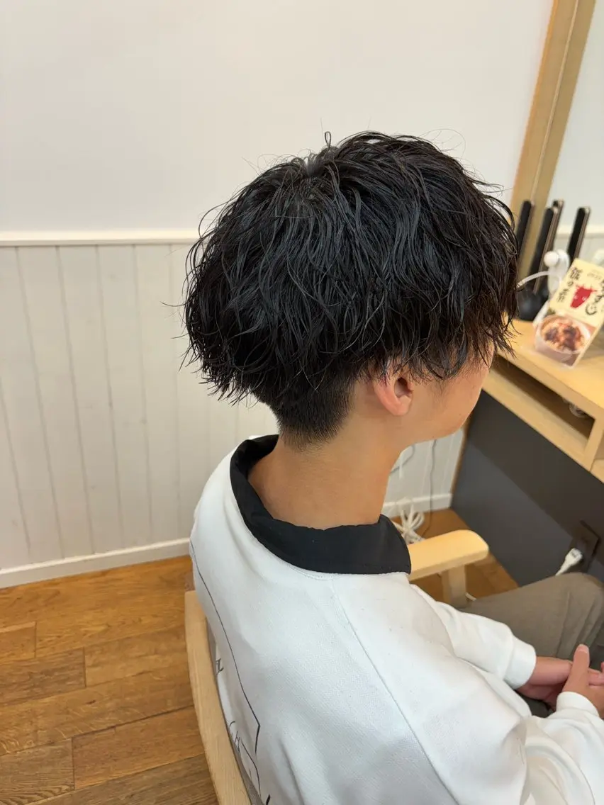 ショート パーマ メンズ メンズパーマ 波巻きパーマ メンズ✨パーマ 大室雄基のヘアスタイル