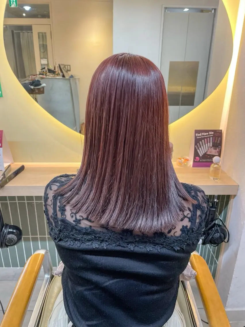 セミロング カラー ベージュカラー 透明感カラー 韓国風カラー ラベンダーカラー ラベンダーピンク ヘアカラー 樋口 将輝のヘアスタイル