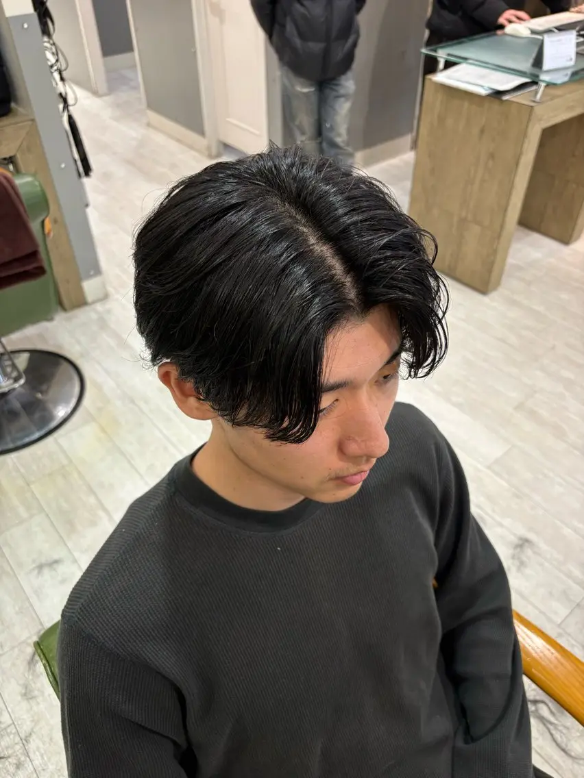 メンズ センターパート カット 【メンズ専門‼️】 中林良嘉のヘアスタイル