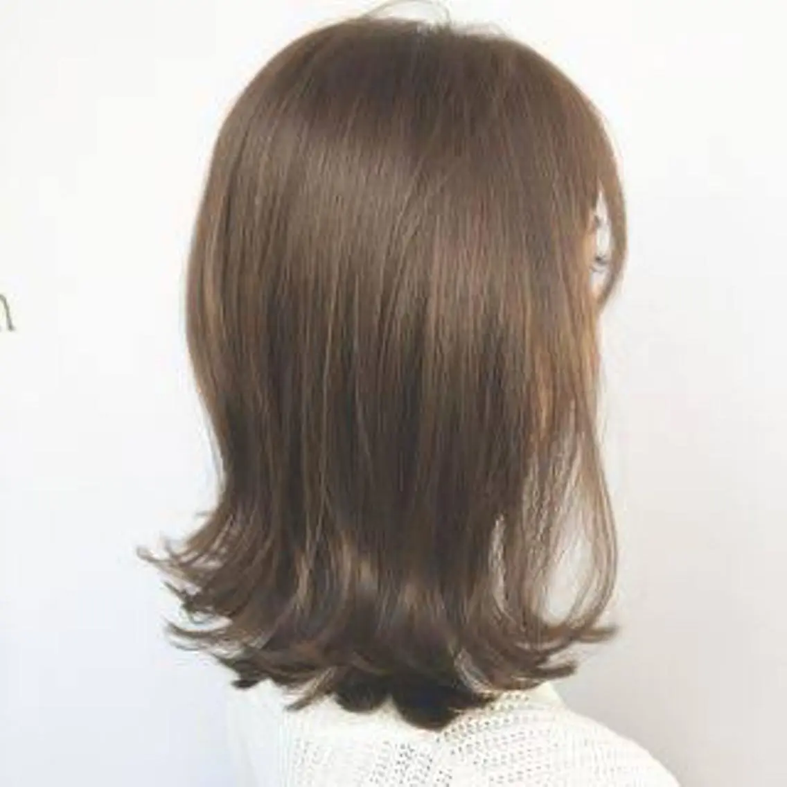 ミディアム 外国人風カラー 外ハネヘア 不動令 認定カラーリストのヘアスタイル