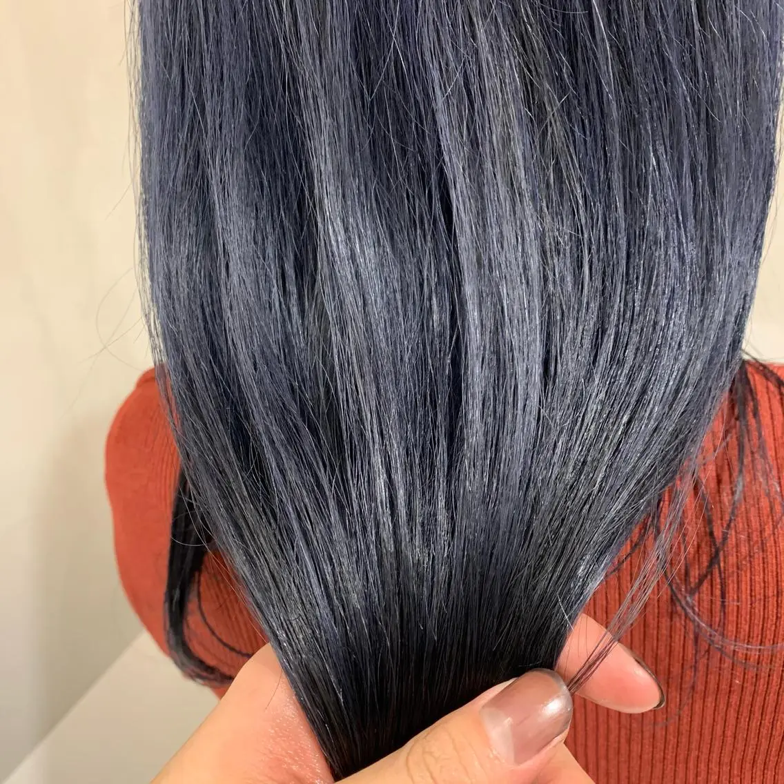 ロング オリーブ カラー✨有坂映哉のヘアスタイル