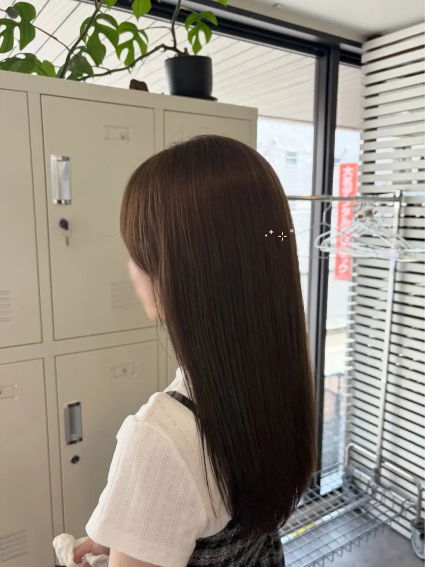 ロング カラー ベージュカラー 透明感カラー ダブルカラー グレージュ ヘアカラー トリートメント 【SiLO】 nanamiのヘアスタイル