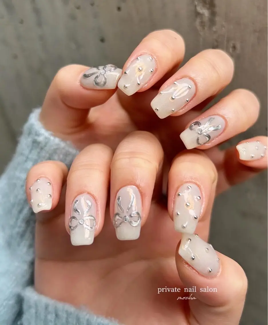 ネイル カジュアル フレンチネイル マグネットネイル ミラーネイル ニュアンスネイル ハンドネイル mocha nailのネイルデザイン